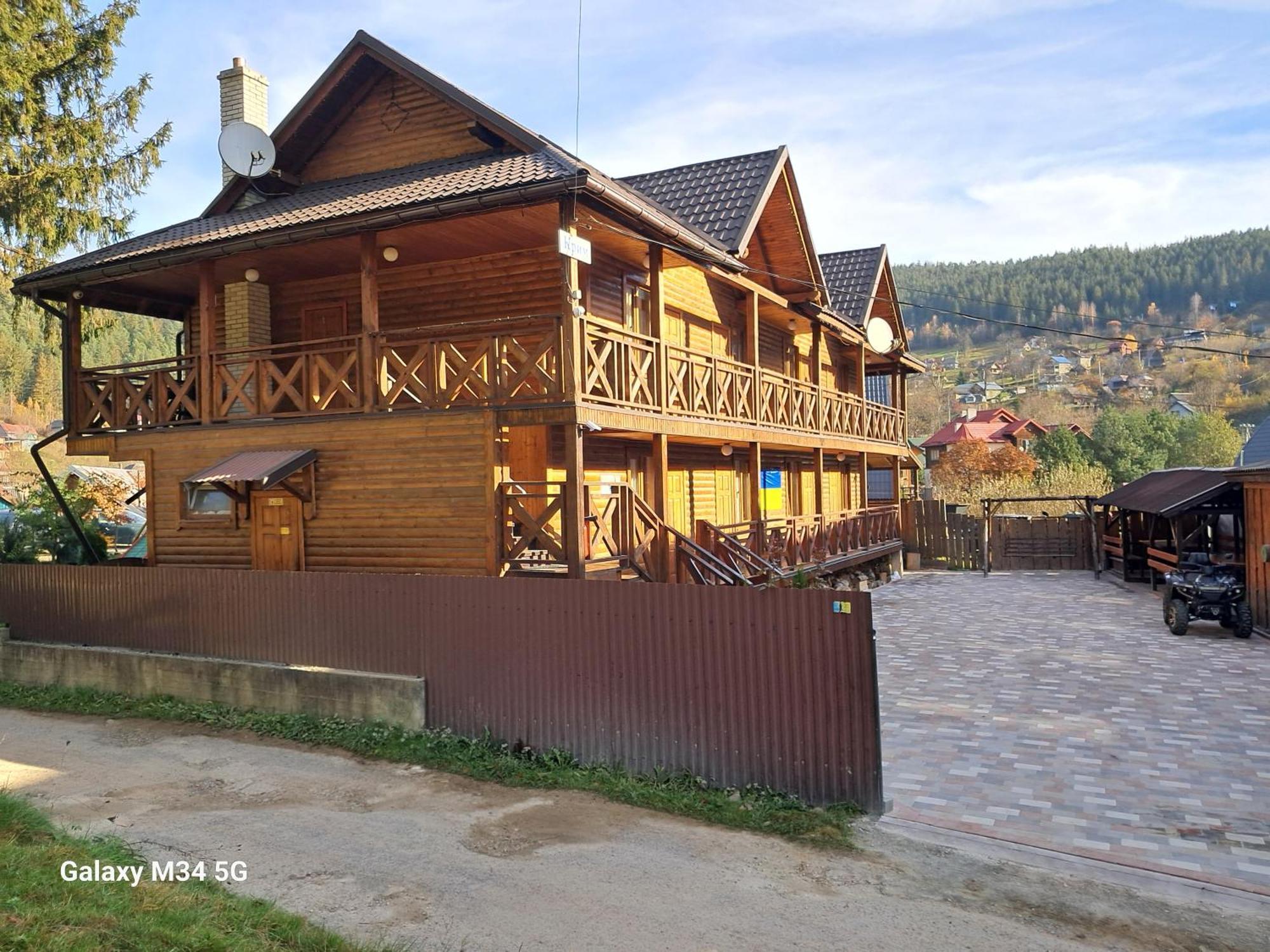 Krym Hotel Yaremche Eksteriør billede