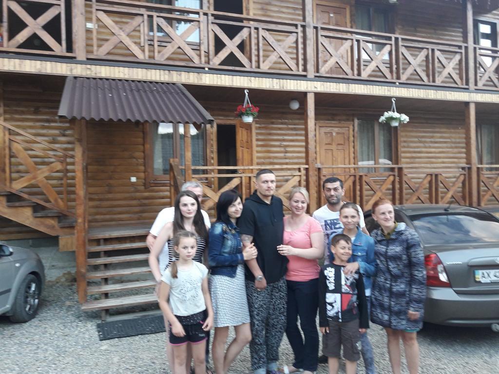 Krym Hotel Yaremche Eksteriør billede