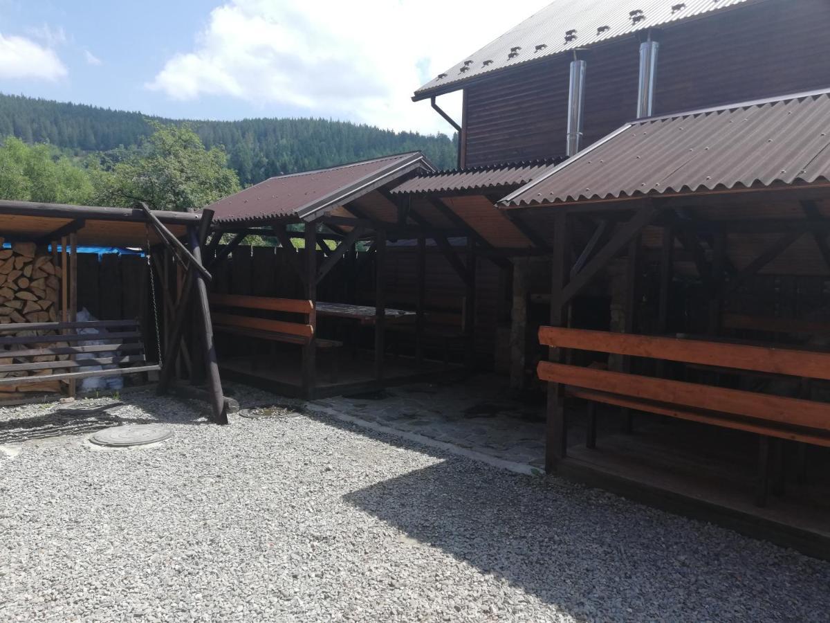 Krym Hotel Yaremche Eksteriør billede